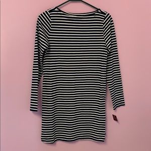 Girls size 14 long sleeve dress